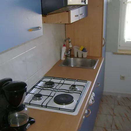 In With Balcony, Air Conditioning, Wifi 819-2 *