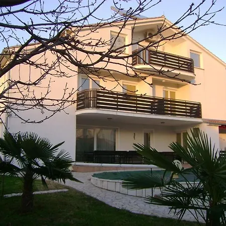 In With Balcony, Air Conditioning, Wifi 819-2