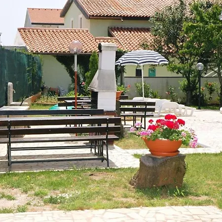 In With Balcony, Air Conditioning, Wifi 819-2 *