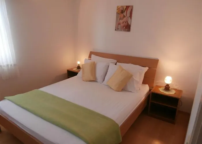 Lejlighed In With Balcony, Air Conditioning, Wifi 819-2 *