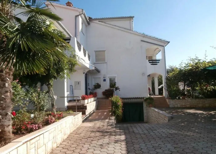 In With Balcony, Air Conditioning, Wifi 819-2