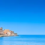 Appartement In With Balcony, Air Conditioning, Wifi 819-2