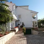 In With Balcony, Air Conditioning, Wifi 819-2