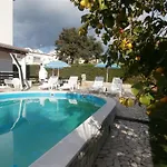 In With Balcony, Air Conditioning, Wifi 819-2 Appartement *