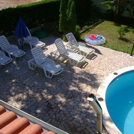Appartement In With Balcony, Air Conditioning, Wifi 819-2