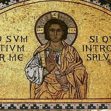 In With Balcony, Air Conditioning, Wifi 819-2 Apartman *