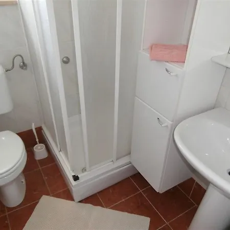 In With Balcony, Air Conditioning, Wifi 819-2 Apartman