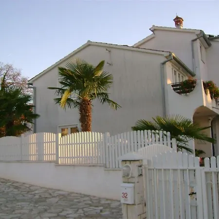 In With Balcony, Air Conditioning, Wifi 819-2