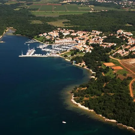 In With Balcony, Air Conditioning, Wifi 819-2 * Porec
