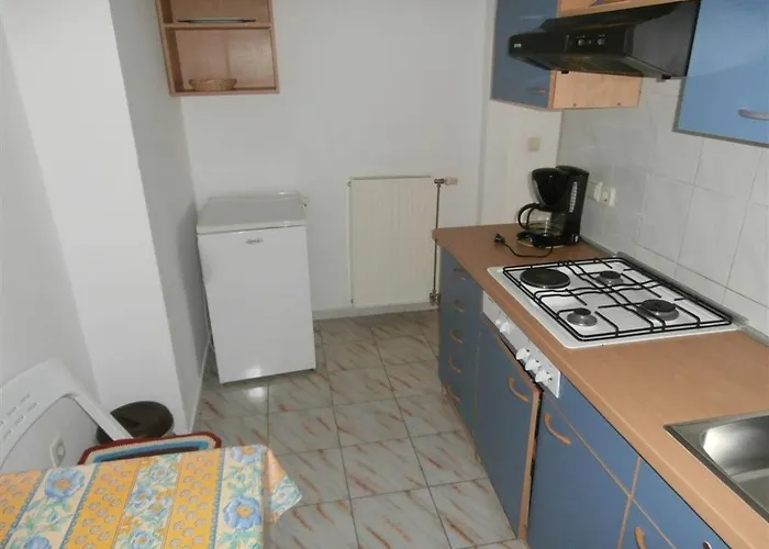 Apartman In With Balcony, Air Conditioning, Wifi 819-2 *