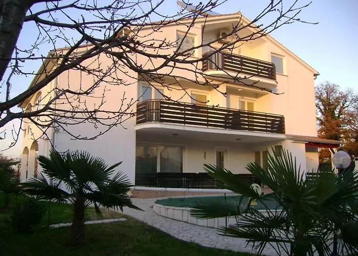 In With Balcony, Air Conditioning, Wifi 819-2